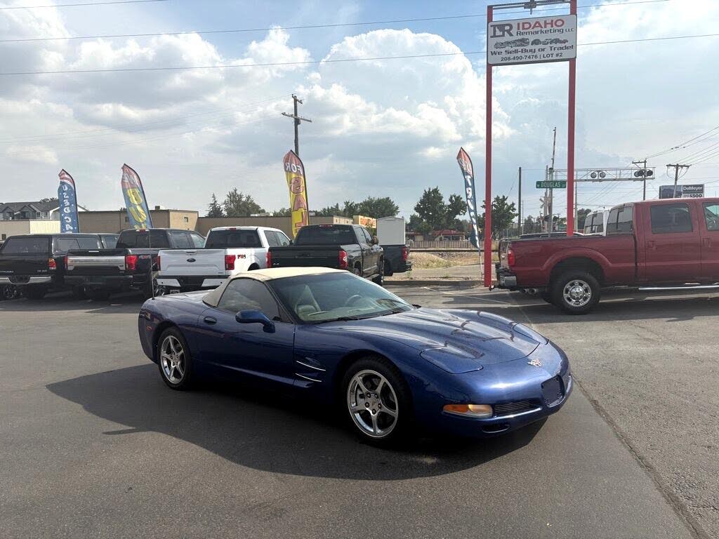 2004 Chevrolet Corvette Convertible RWD