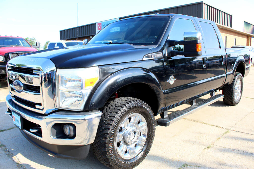 2016 Ford F-250 Super Duty Lariat Crew Cab 4WD