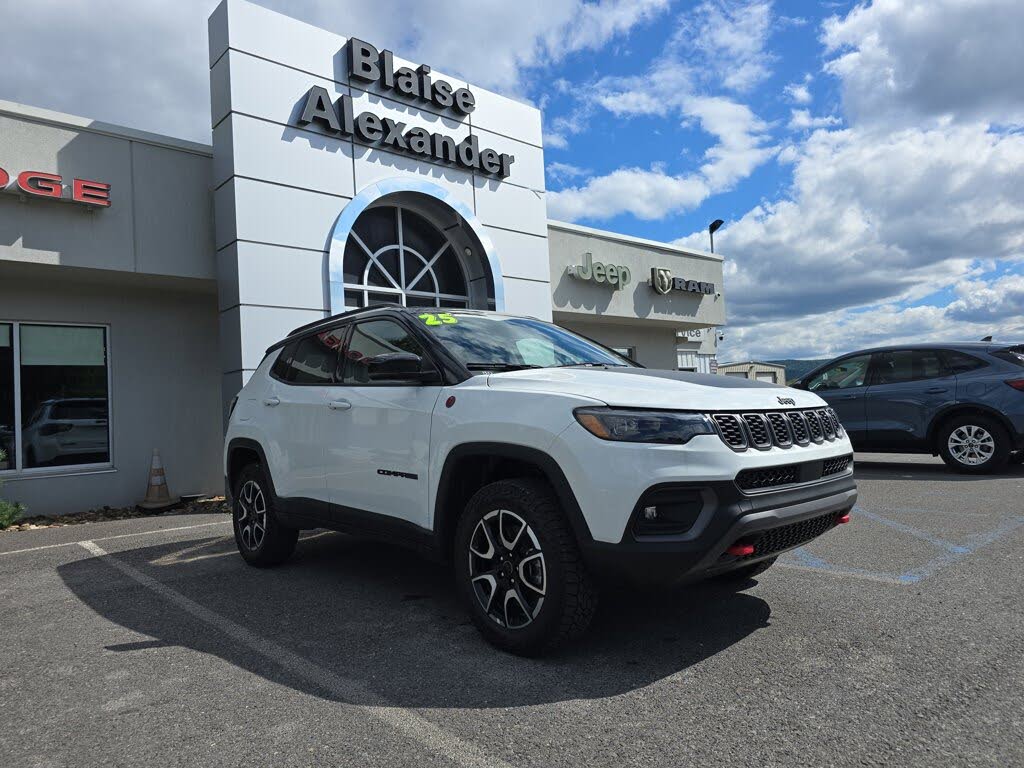 2025 Jeep Compass Trailhawk 4WD