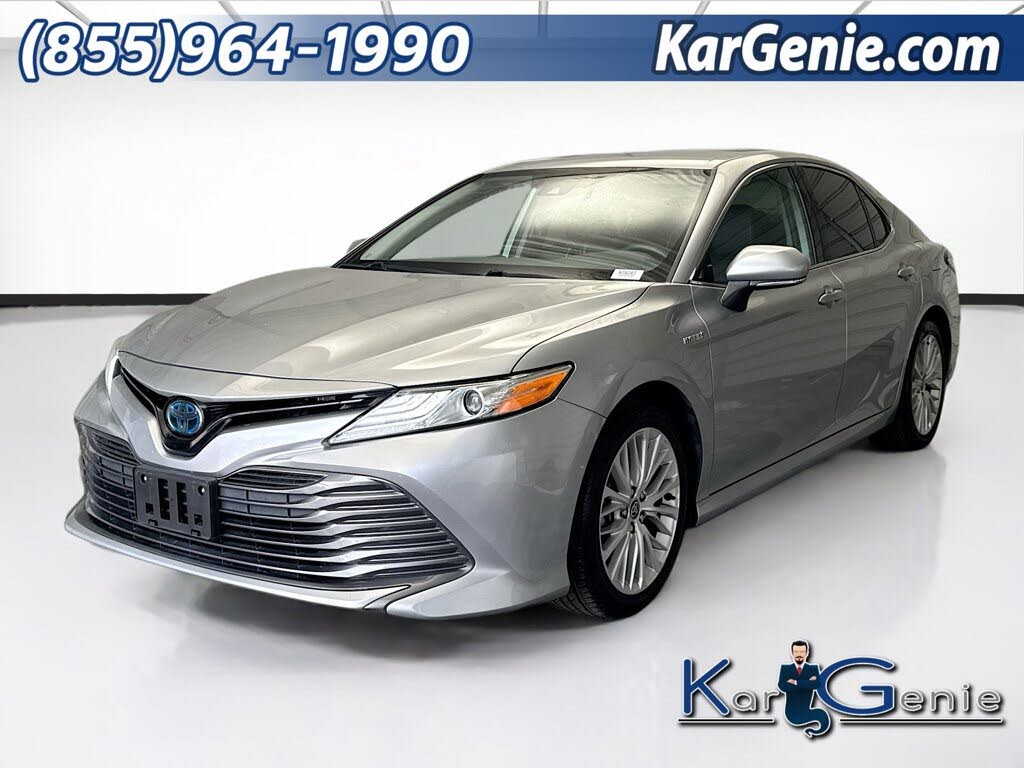 2020 Toyota Camry Hybrid XLE FWD