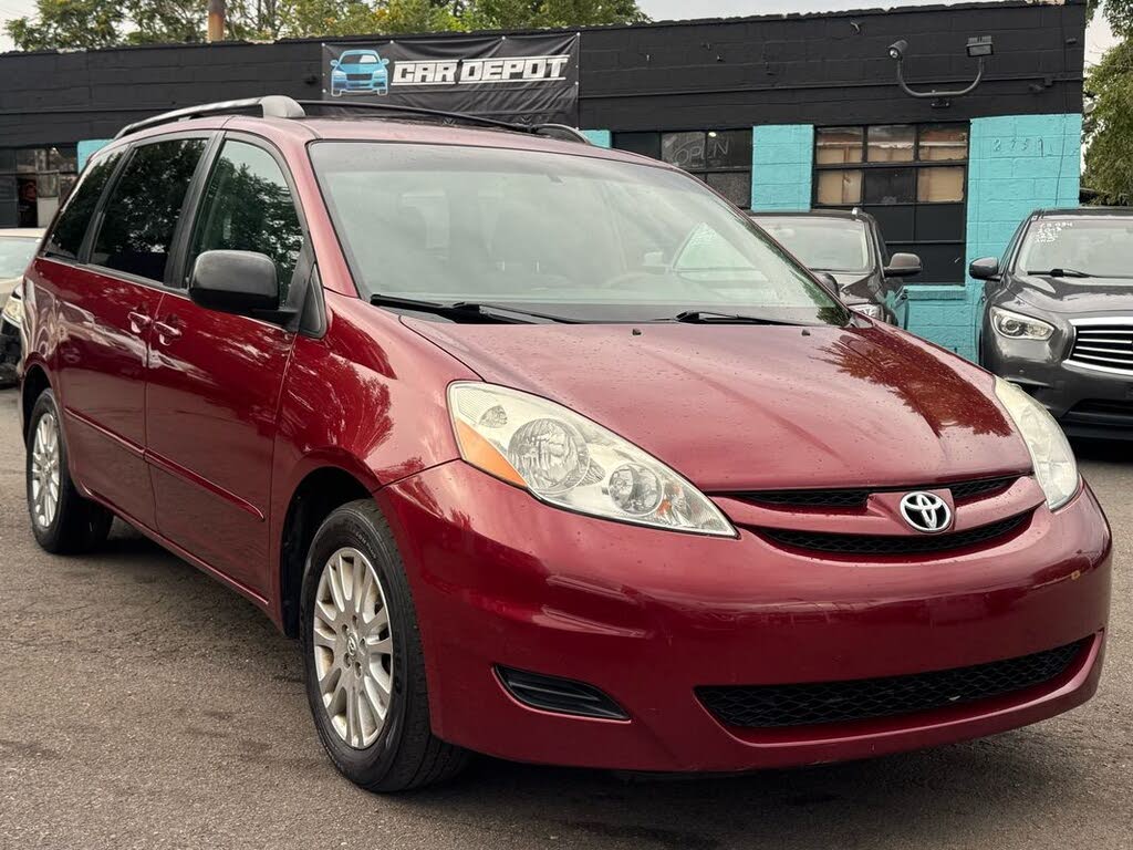 2008 Toyota Sienna LE 7 Passenger