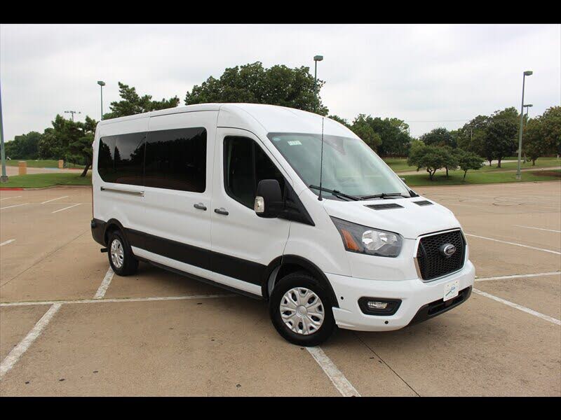 2024 Ford Transit Passenger 350 XLT Medium Roof LB RWD