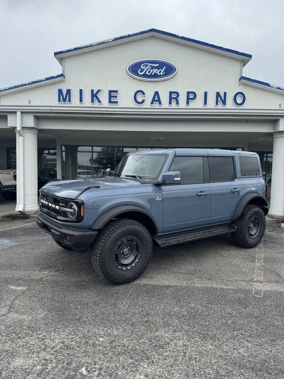 2025 Ford Bronco Outer Banks 4-Door 4WD
