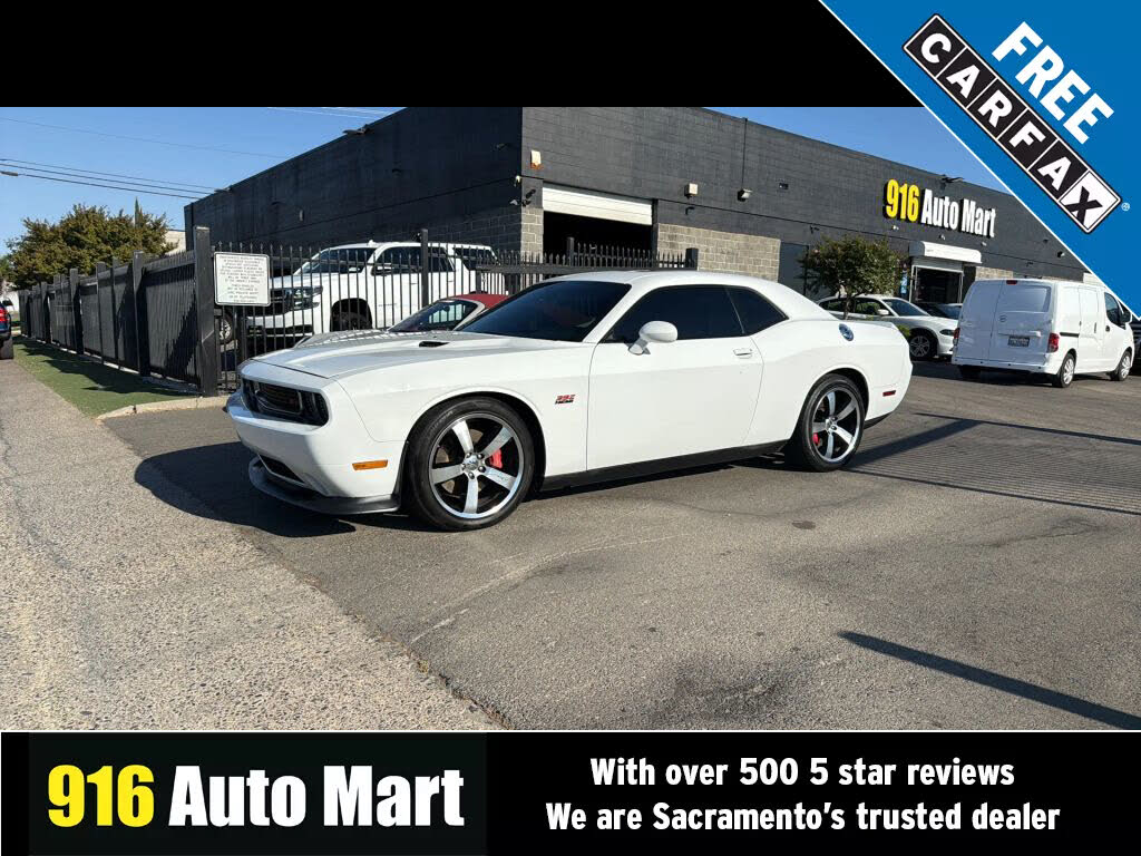 2012 Dodge Challenger SRT8 392 RWD