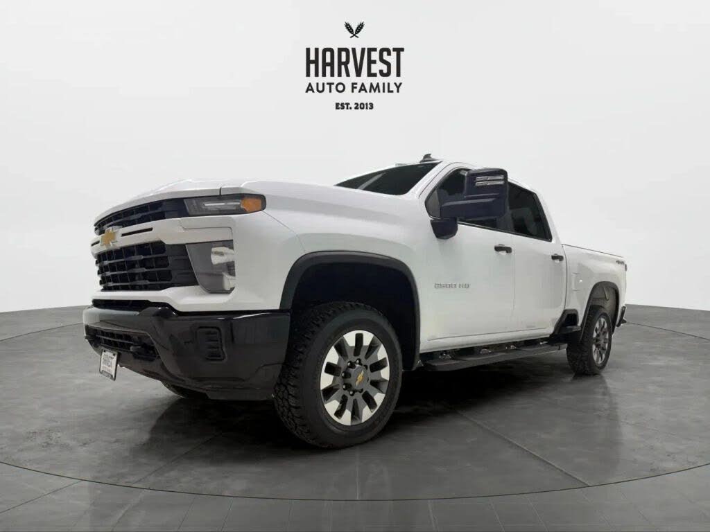 2024 Chevrolet Silverado 2500HD Custom Crew Cab 4WD