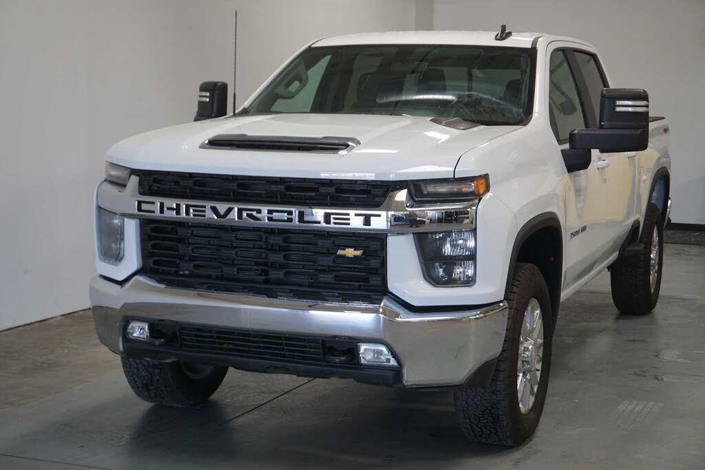2022 Chevrolet Silverado 3500HD LT Crew Cab 4WD
