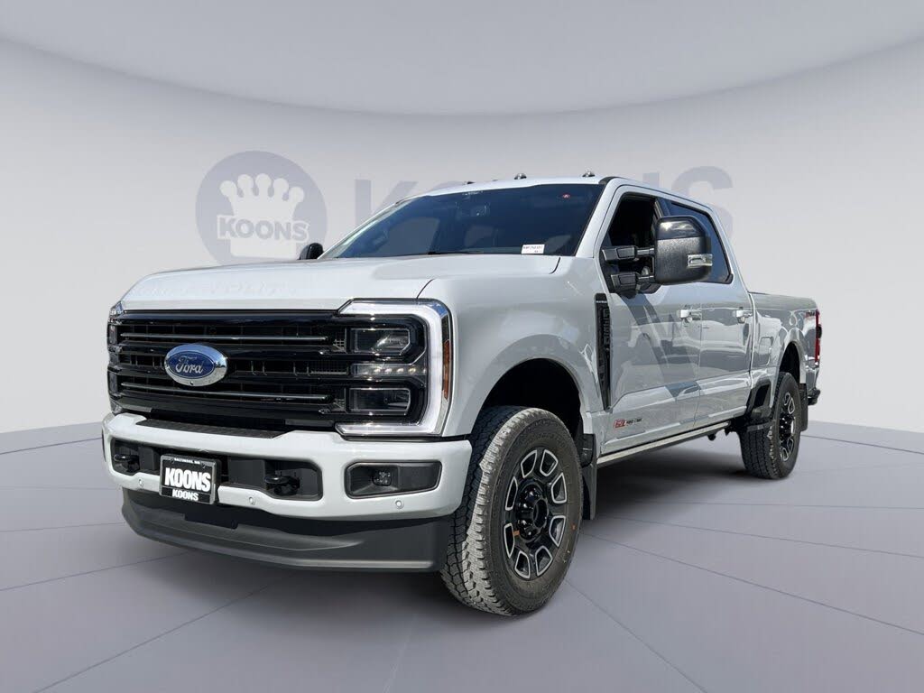 2026 Ford F-350 Super Duty Platinum Crew Cab 4WD