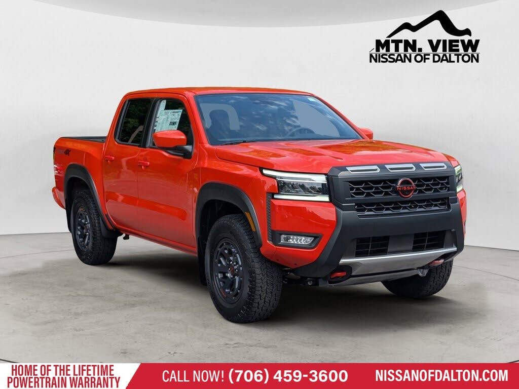 2025 Nissan Frontier PRO-4X Crew Cab 4WD