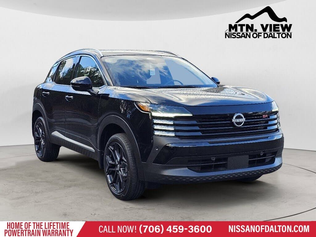 2025 Nissan Kicks SR FWD