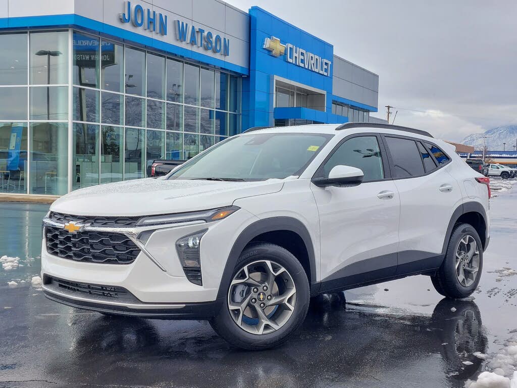 2025 Chevrolet Trax LT FWD