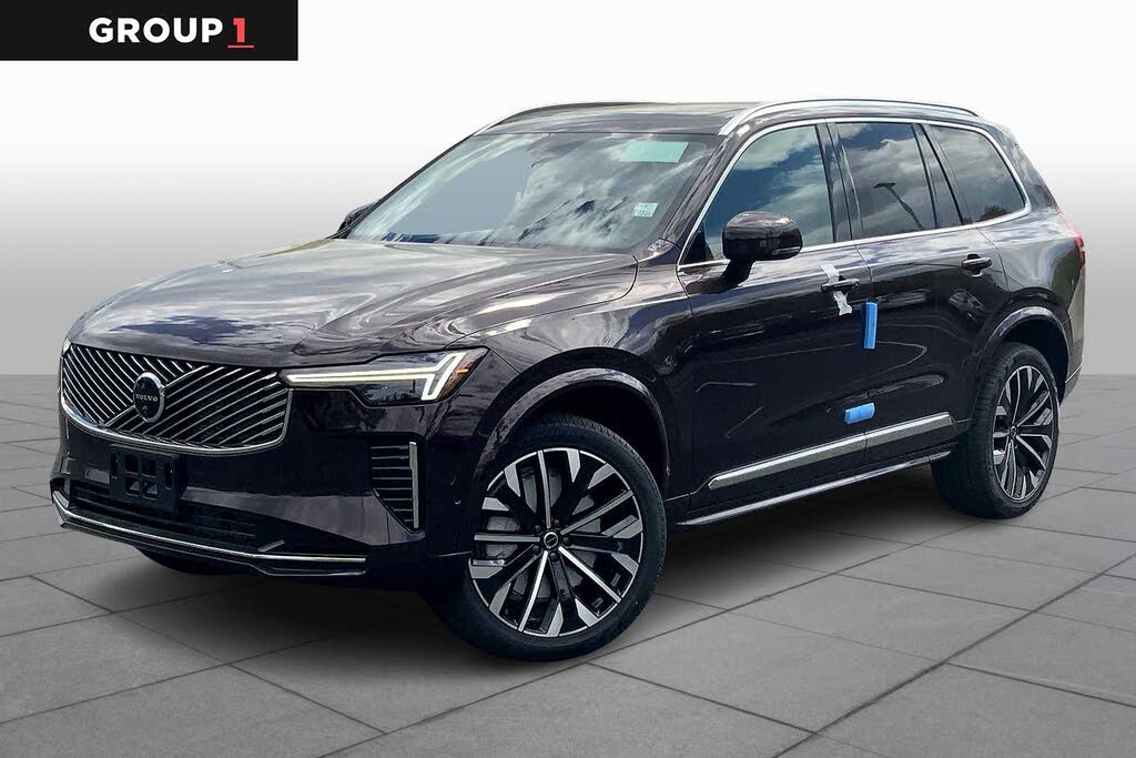 2025 Volvo XC90 B5 Plus Bright Theme 6-Passenger AWD