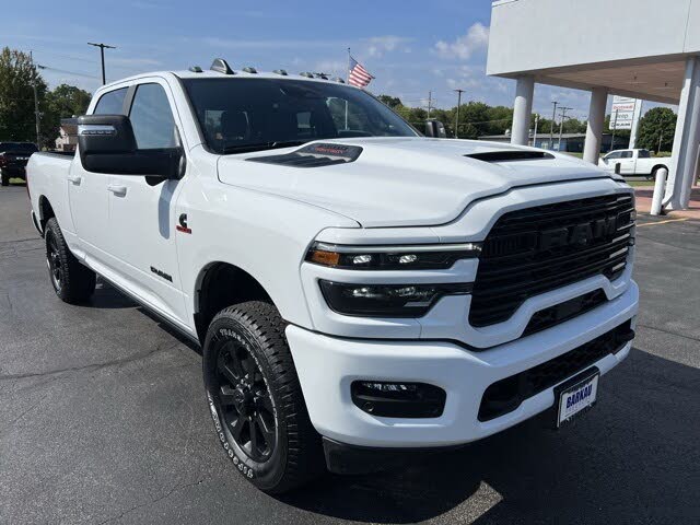 2026 RAM 2500 Laramie Crew Cab 4WD
