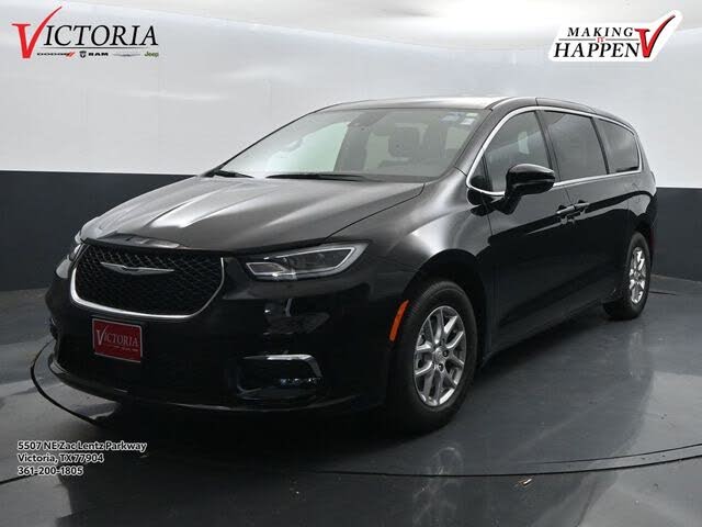 2026 Chrysler Pacifica Select FWD