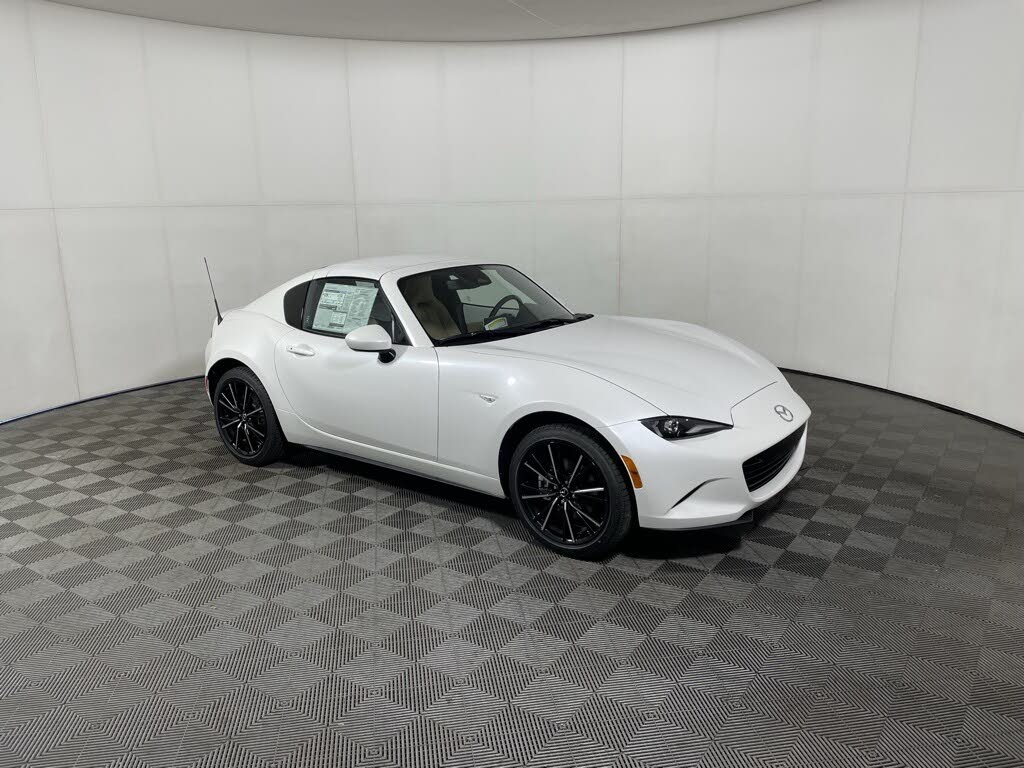 2025 Mazda MX-5 Miata RF Grand Touring RWD