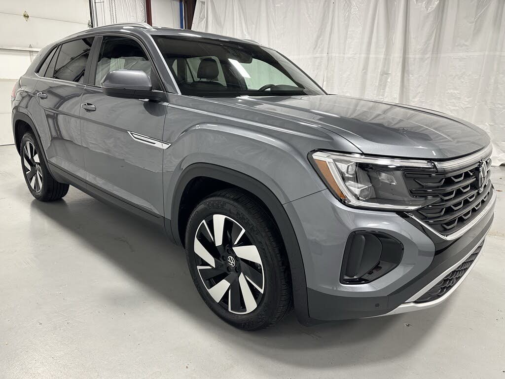 2025 Volkswagen Atlas Cross Sport SE 4Motion with Technology
