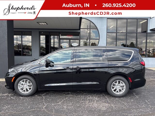 2026 Chrysler Pacifica Select FWD