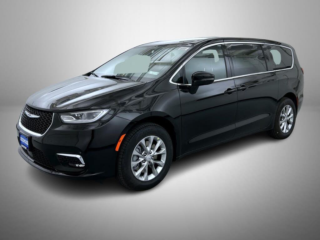 2026 Chrysler Pacifica Select AWD