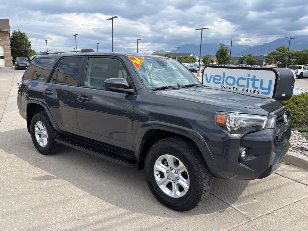 2024 Toyota 4Runner SR5 4WD