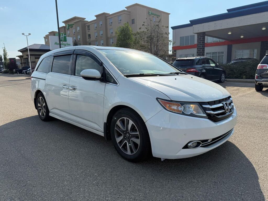 2014 Honda Odyssey Touring FWD