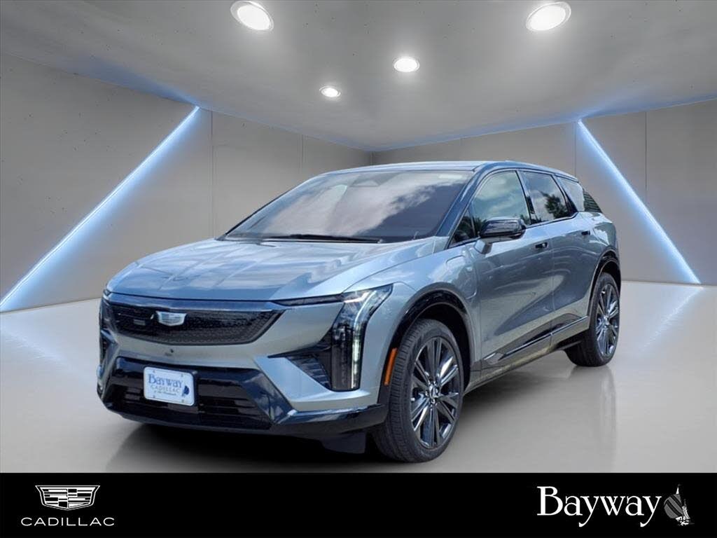 2025 Cadillac OPTIQ Sport 2 AWD