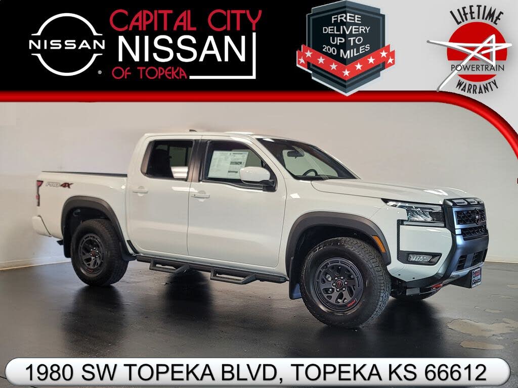 2025 Nissan Frontier PRO-4X Crew Cab 4WD