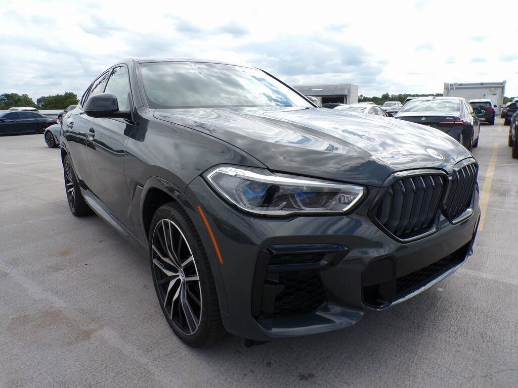 2023 BMW X6 M50i AWD