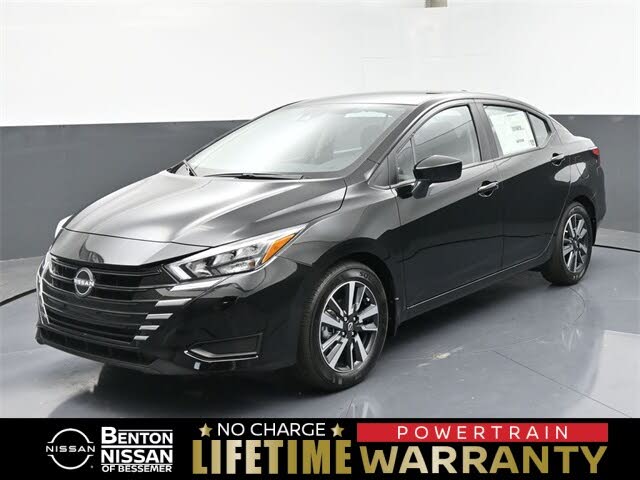 2025 Nissan Versa SV FWD
