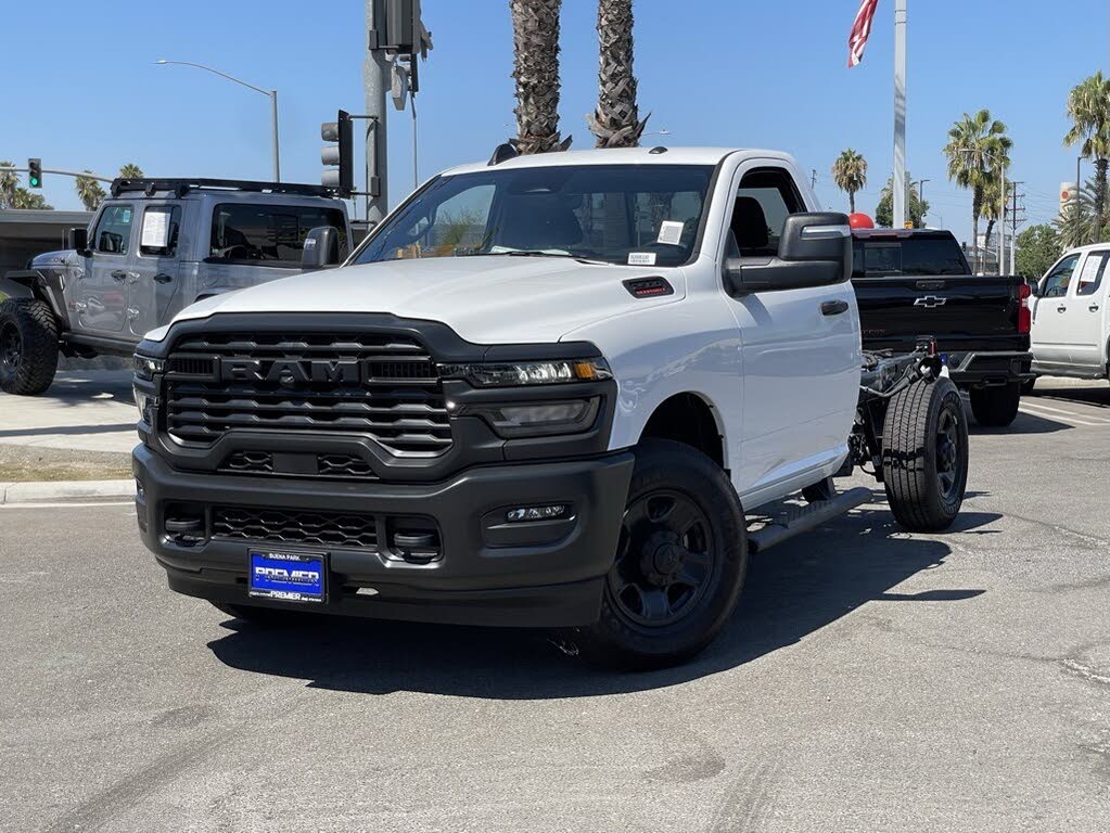 2025 RAM 2500 Tradesman LB RWD