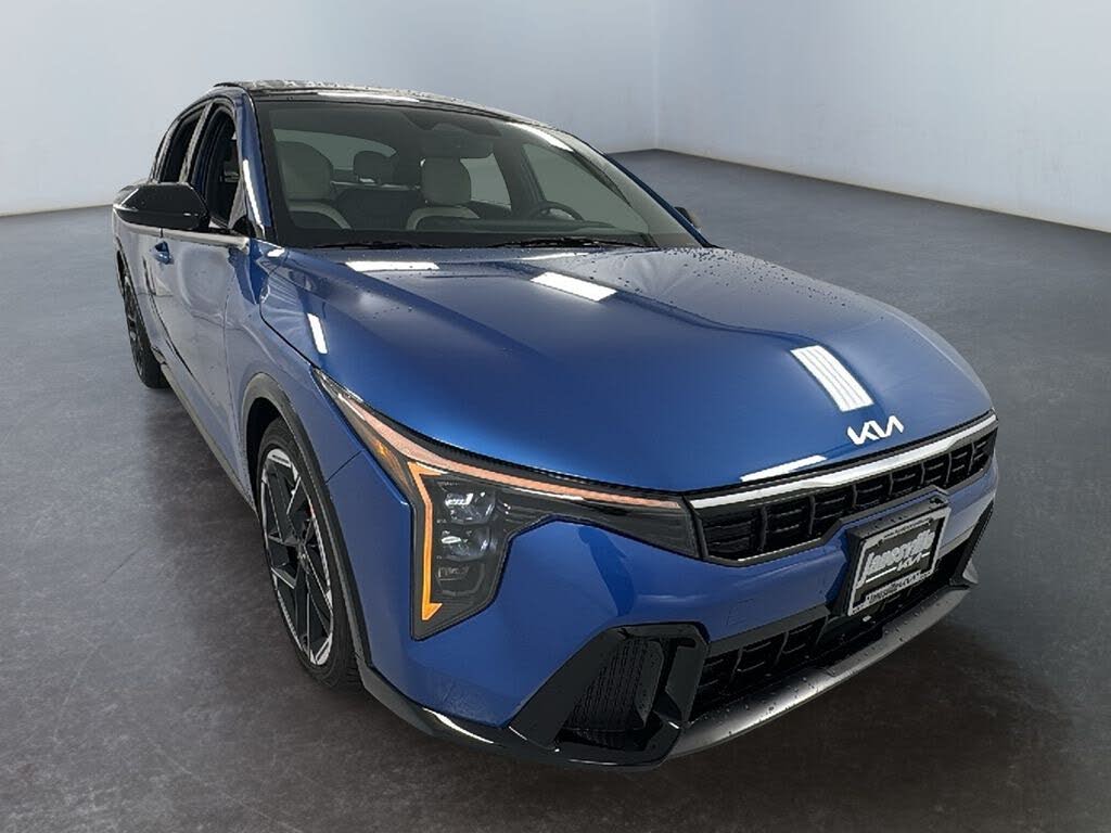 2025 Kia K4 GT-Line FWD