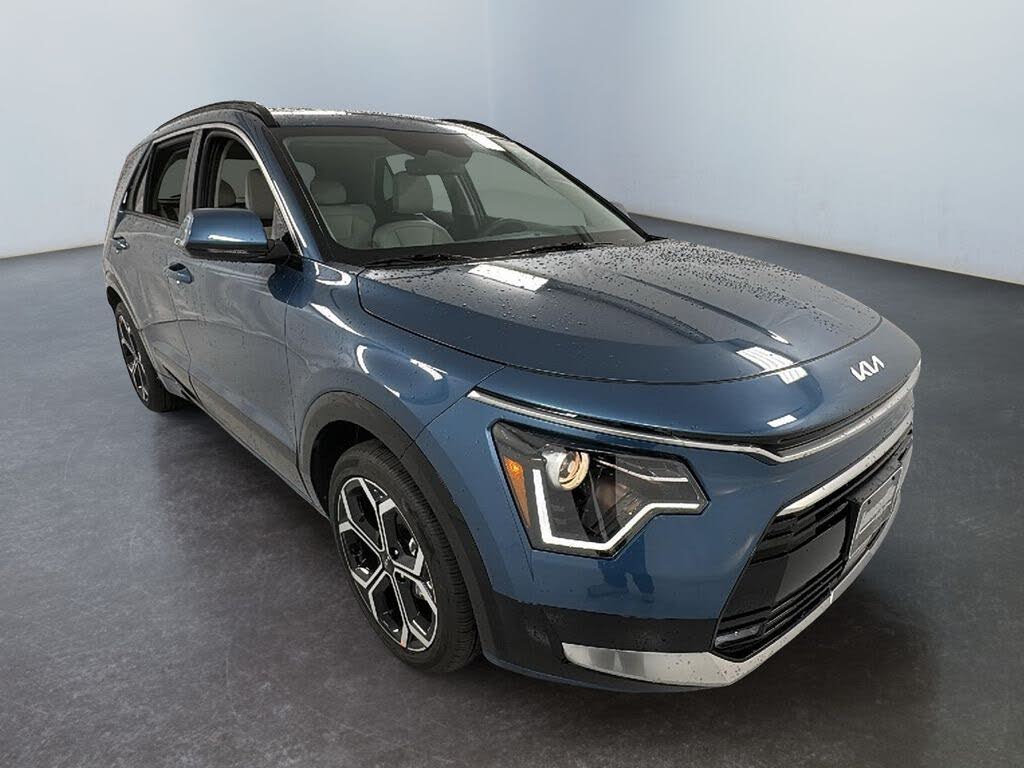 2025 Kia Niro EX Touring FWD