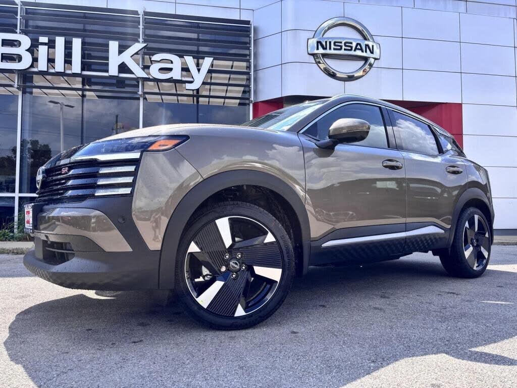 2025 Nissan Kicks SR AWD