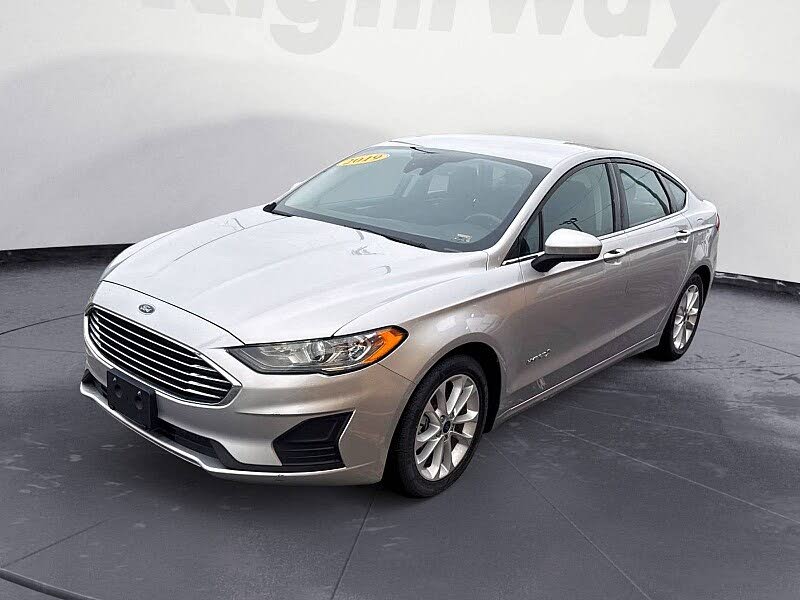 2019 Ford Fusion Hybrid SE FWD
