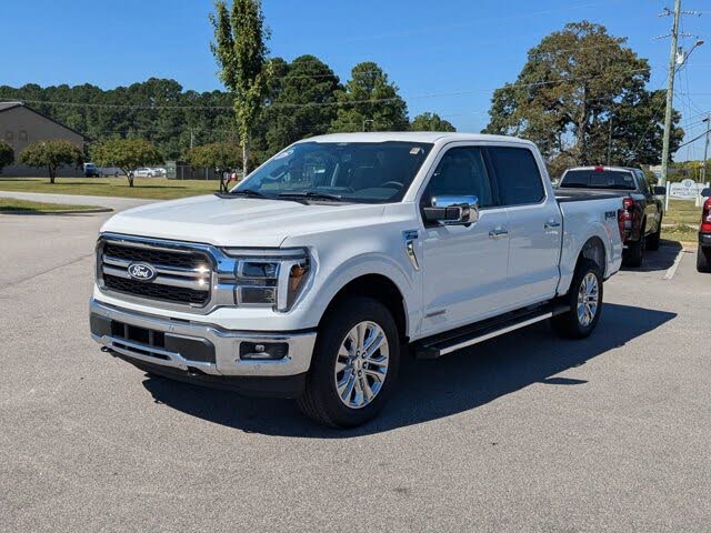 2025 Ford F-150 Lariat SuperCrew 4WD