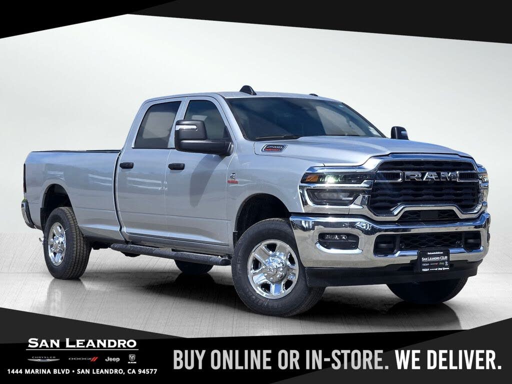 2025 RAM 2500 Tradesman Crew Cab LB 4WD