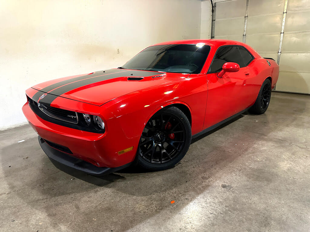2010 Dodge Challenger SRT8 RWD