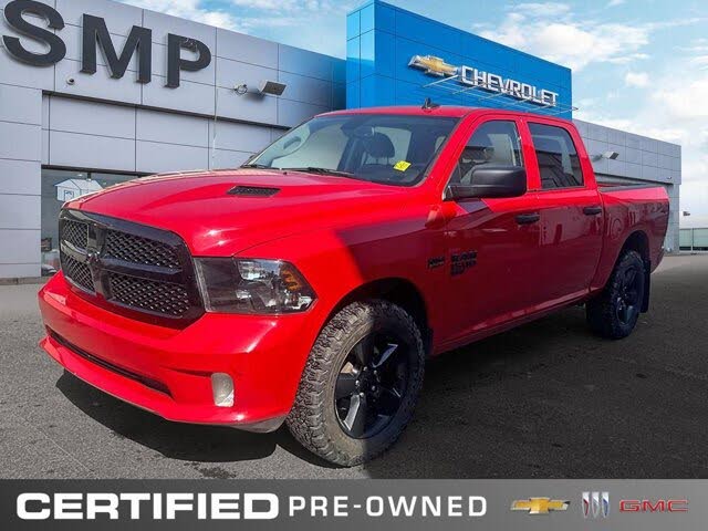 RAM 1500 Classic Express Crew Cab 4WD 2023