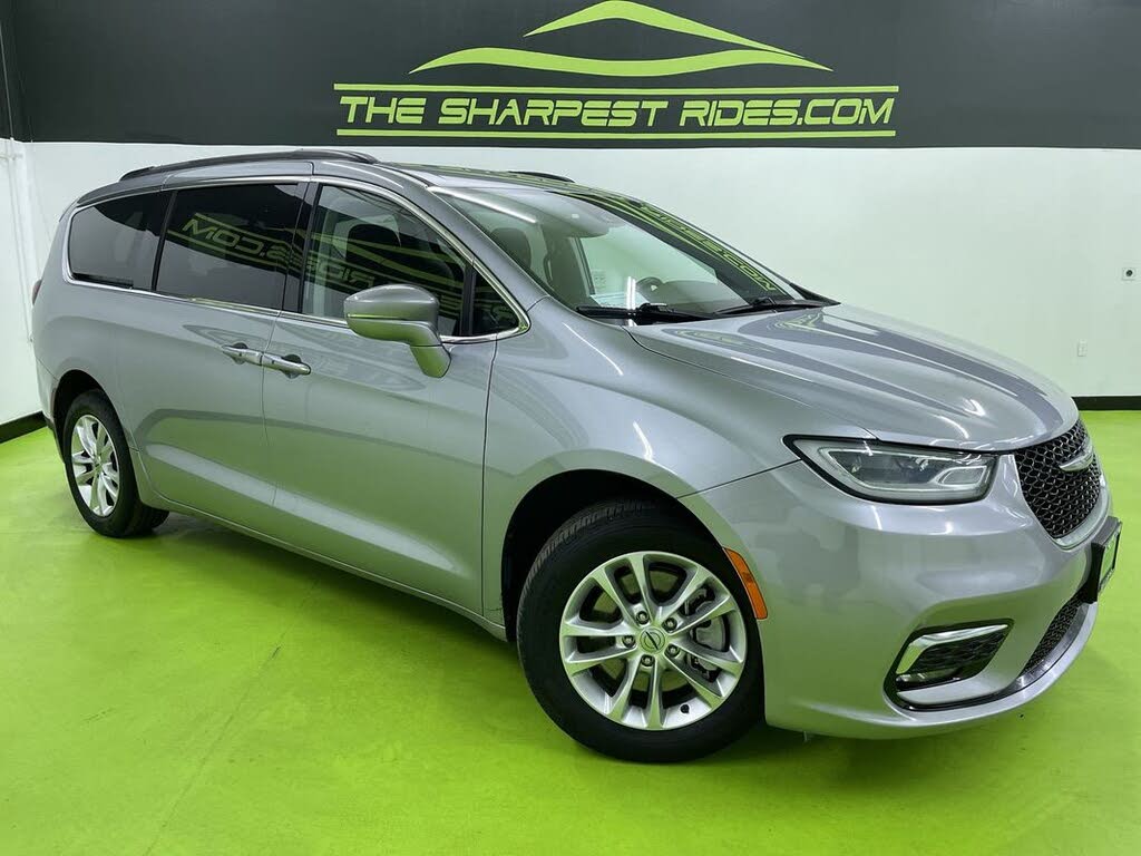 2021 Chrysler Pacifica Touring AWD