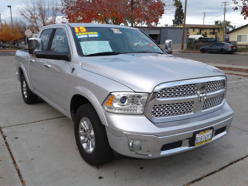 2015 RAM 1500 Laramie Crew Cab 4WD