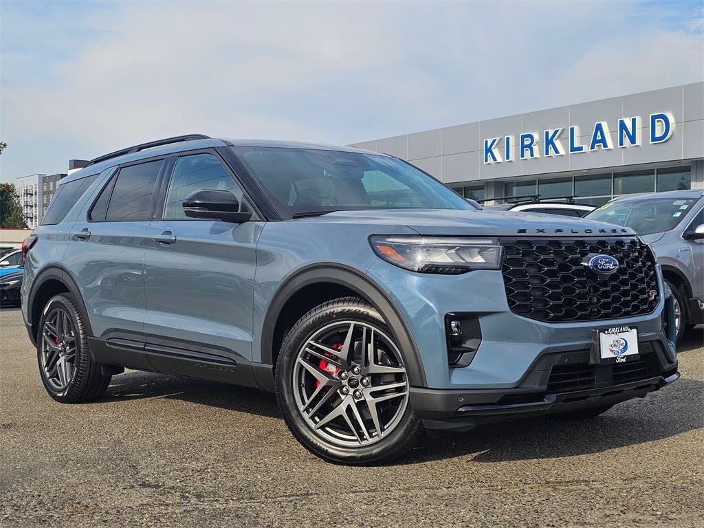 2025 Ford Explorer ST AWD
