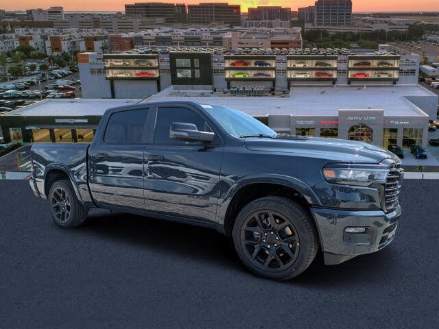 2026 RAM 1500 Laramie Crew Cab 4WD