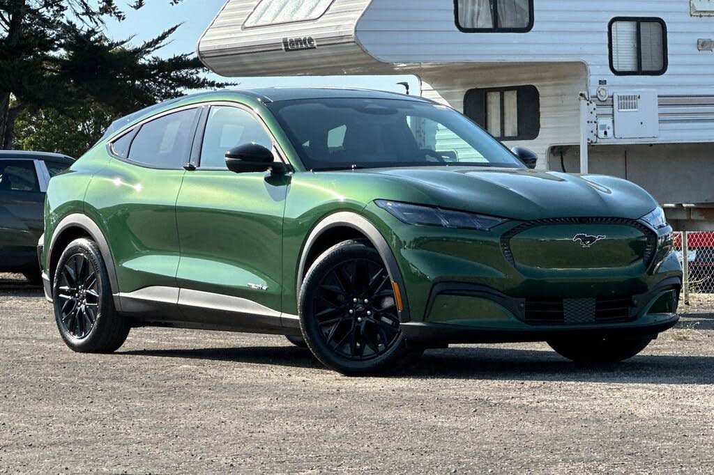 2025 Ford Mustang Mach-E Select RWD