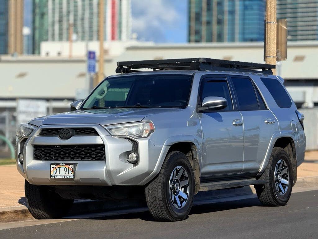 2019 Toyota 4Runner SR5 4WD
