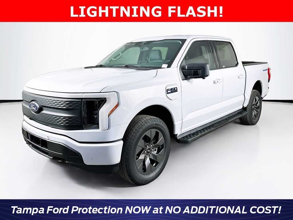 2025 Ford F-150 Lightning Flash SuperCrew AWD