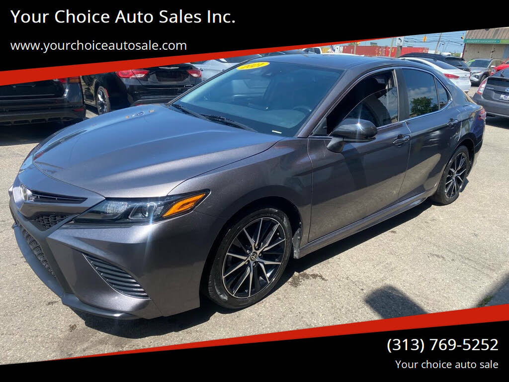 2021 Toyota Camry SE FWD