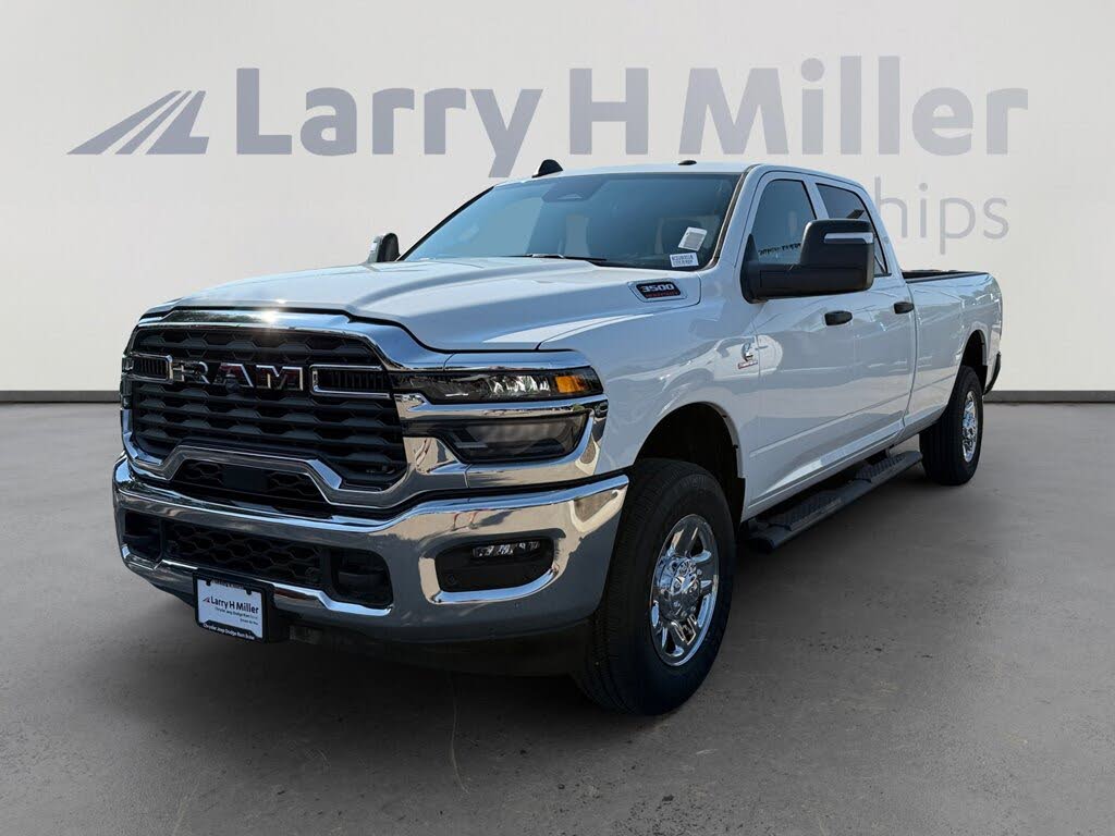 2026 RAM 3500 Tradesman Crew Cab LB 4WD