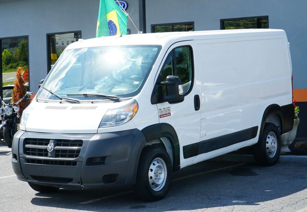 2020 RAM ProMaster 1500 136 Low Roof Cargo Van FWD