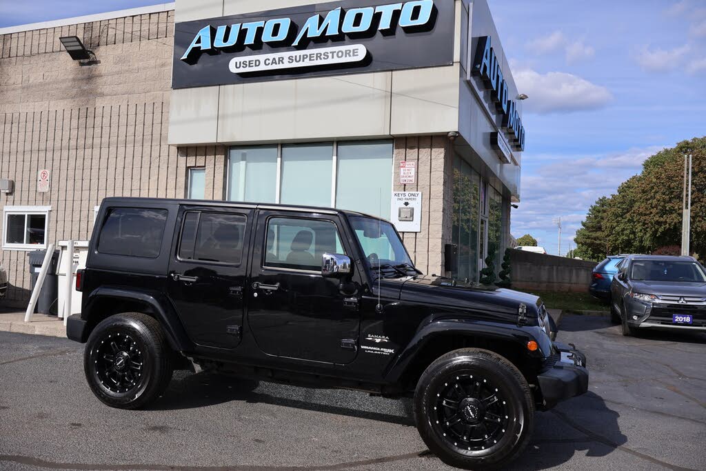 2018 Jeep Wrangler JK Unlimited Sahara 4WD