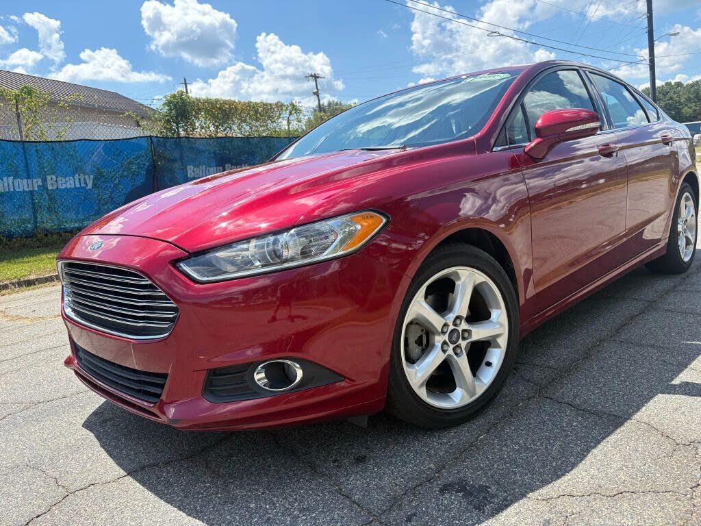 2015 Ford Fusion SE