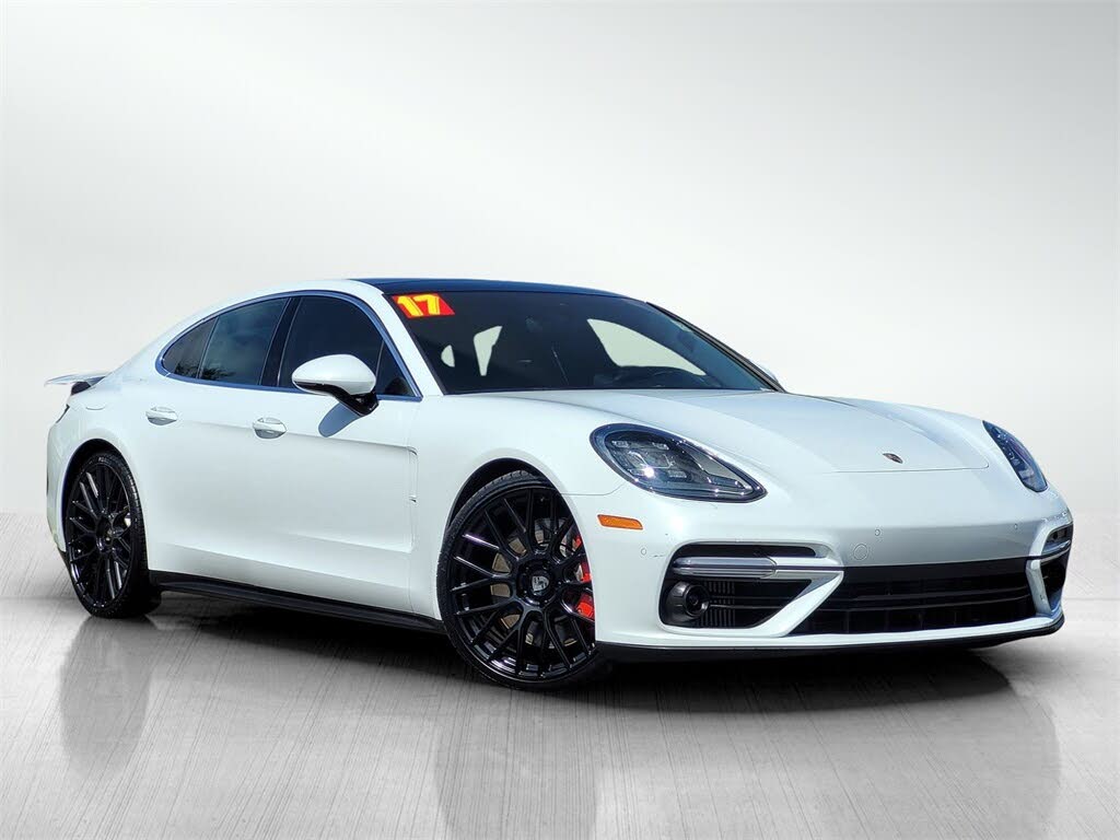 2017 Porsche Panamera Turbo