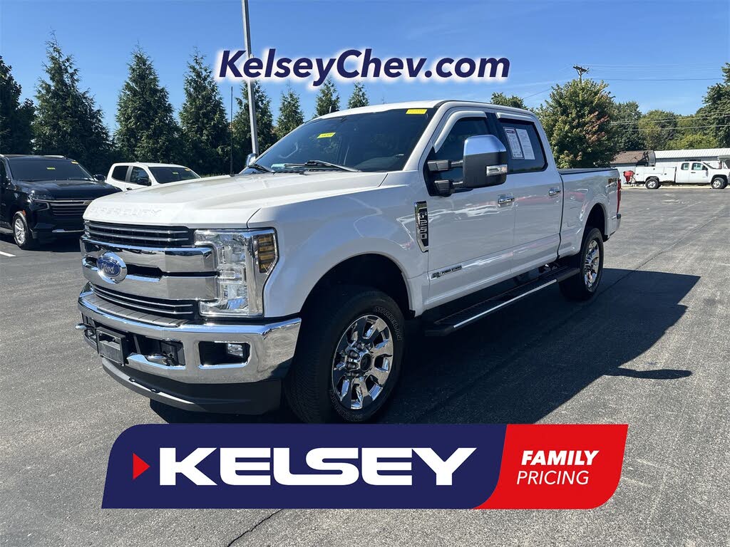 2019 Ford F-250 Super Duty Lariat Crew Cab 4WD